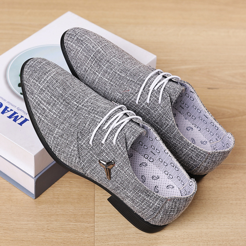男性用靴クラシック通気性キャンバスシューズファッションポアン - Men Shoes Classic のレビューと価格