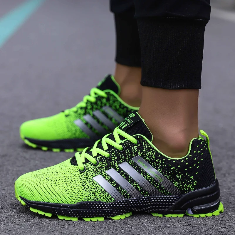 2025年激安メンズランニングシューズ、通気性メッシュスニー - Men Shoes Running Sale のレビューと価格