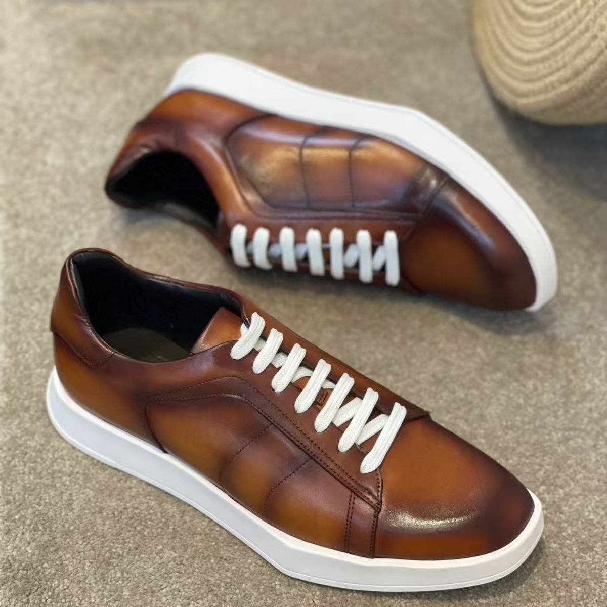 特大サイズ 本革 牛革 メンズシューズ ウォーキングスニーカ - Men Shoes Eu To Us のレビューと価格