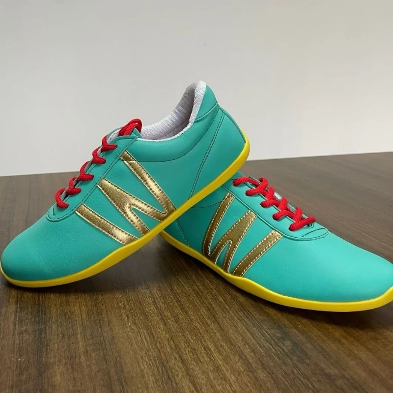 プロの武道靴男性女性高級ブランド武術靴ユニセックス快適な太極 - Men'S Shoes Vs Women'S Size のレビューと価格