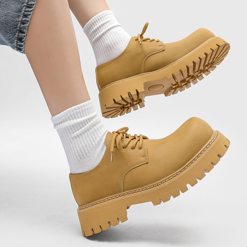 メンズ春秋厚底ルバーブシューズ通気性マットクラシック身長アッ - Men Shoes Classic のレビューと価格